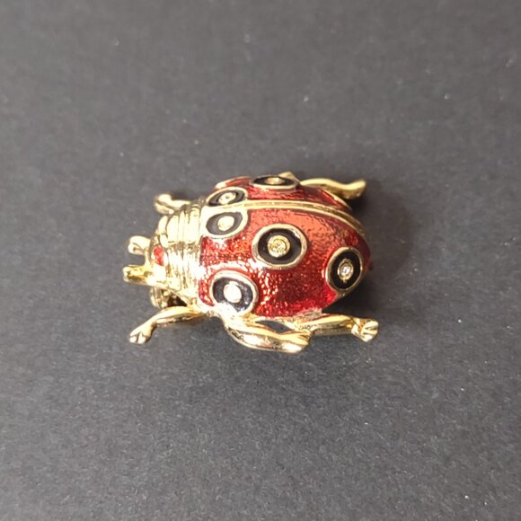 Red And Gold Tone Ladybug Brooch - Picture 4 of 9